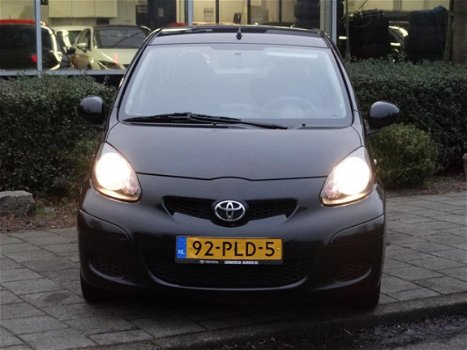 Toyota Aygo - 1.0-12V Comfort Navigator - INCL NIEUWE APK - NAVIGATIE - AIRCO - ELEKTR RAMEN - NAP - 1