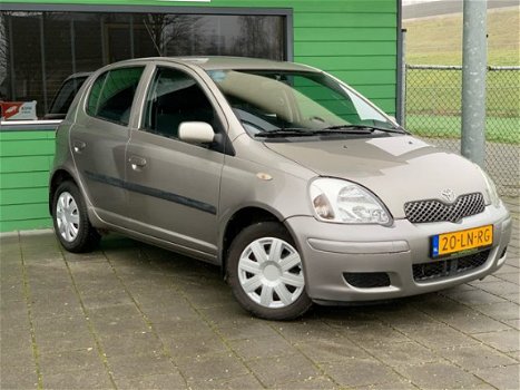 Toyota Yaris - 1.0 VVT-i / Automaat / Airco / Nieuwe APK / 5Drs / - 1