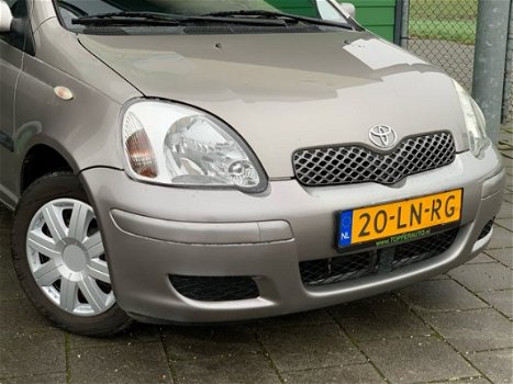 Toyota Yaris - 1.0 VVT-i / Automaat / Airco / Nieuwe APK / 5Drs / - 1