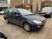 Ford Focus Wagon - 1.6-16V Trend NAP APK tot 27-05-2020 - 1 - Thumbnail