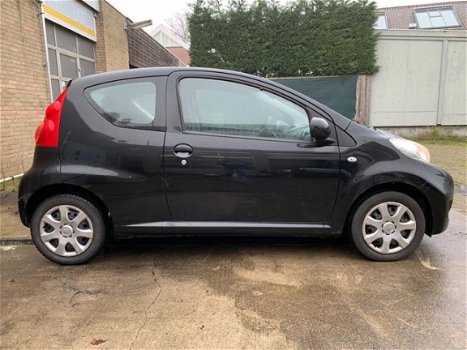 Peugeot 107 - 1.0-12V XR Goed onderhouden - 1