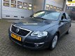 Volkswagen Passat - 2.0 TDI Comfl. BlueMotion (bj 2009) SEDAN|EURO5|CLIMA|FACELIFT - 1 - Thumbnail