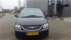 Chrysler Voyager - 3.3i V6 SE Luxe - 1 - Thumbnail