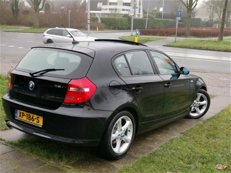 BMW 1-serie - 116i Introduction Airco/PDC/Navi/Dak/Xenon/APK - 1