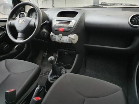 Toyota Aygo - 1.0 VVT-I NOW / AIRCO - 1