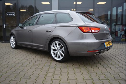 Seat Leon ST - 1.4 TSI ACT FR Dynamic Org.NL | 1 Ste Eigenaar | Dealer Onderhouden | Led Koplampen | - 1