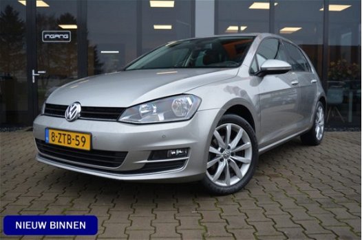 Volkswagen Golf - 1.2 TSI Business Edition Org.NL | Navigatie | 17 Inch | Parkeer Sensoren | - 1