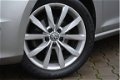 Volkswagen Golf - 1.2 TSI Business Edition Org.NL | Navigatie | 17 Inch | Parkeer Sensoren | - 1 - Thumbnail