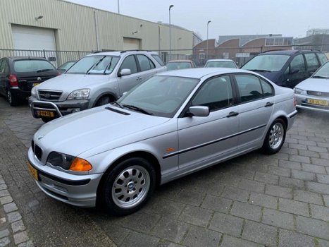 BMW 3-serie - 316i Executive LET OP VAN 1STE EIGENAAR - 1
