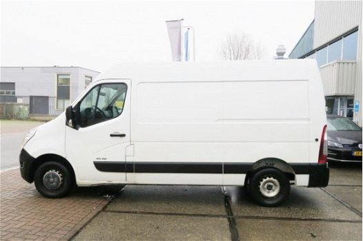 Renault Master - T33 2.3 dCi L2H2 *GEEN APK*GEEN KOERIERS BUS*HANDELS VERKOOP - 1