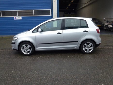 Volkswagen Golf Plus - 1.4 FSI Bus.line Apk/Airco/Nap/Cd/Boekjes/Elektrisch/Centraal/Velgen - 1