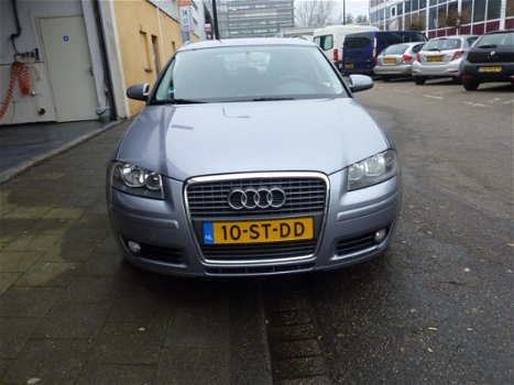 Audi A3 Sportback - 1.9 TDI Attraction 1e eigenaar/Apk/Climate/Cruise/Nap/Cd/Boekjes/Elektrisch/Cent - 1