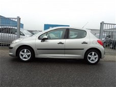 Peugeot 207 - 1.4 HDI 5DRS X-Line Airco