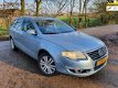 Volkswagen Passat Variant - 2.0 TDI Highline /CLIMA/ NAVI/ STOELVERWARMING/ EURO 4/ BJ 2006 - 1 - Thumbnail