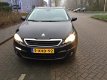 Peugeot 308 SW - 1.6 BlueHDI Blue Lease Executive /PANORAMADAK/ KLEUREN NAVI/EURO 6 - 1 - Thumbnail