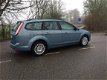 Ford Focus Wagon - 1.6 TDCi Titanium /CLIMA/ KLEUREN NAVI/ EURO 4/ BJ 2009 - 1 - Thumbnail