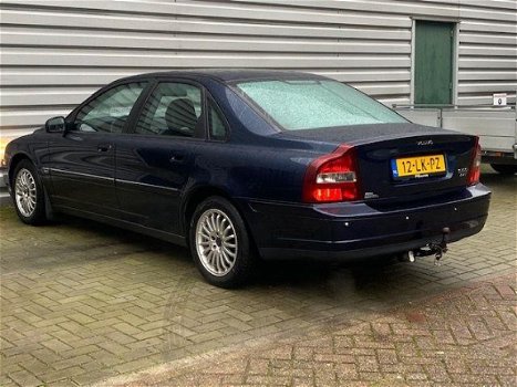 Volvo S80 - 2.4T Dynamic - 1