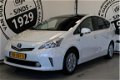 Toyota Prius Wagon - 1.8 Aspiration NAVIGATIE PANORAMADAK LEDEREN BEKLEDING TREKHAAK CAMERA HEAD UP - 1 - Thumbnail