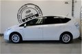 Toyota Prius Wagon - 1.8 Aspiration NAVIGATIE PANORAMADAK LEDEREN BEKLEDING TREKHAAK CAMERA HEAD UP - 1 - Thumbnail