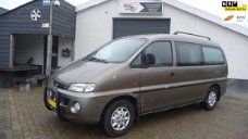 Hyundai H 200 - 2.5 DC lang 6 seater