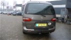 Hyundai H 200 - 2.5 DC lang 6 seater - 1 - Thumbnail