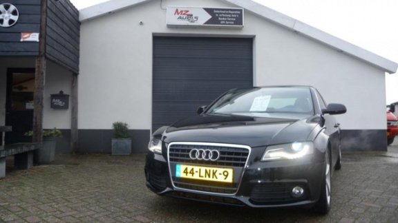 Audi A4 - 1.8 TFSI S edition S line inside & outsite - 1