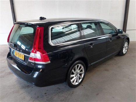 Volvo V70 - 2.0 T4 190 PK Dynamic Edition 1e EIGENAAR NL AUTO XENON STANDKACHEL - 1