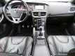 Volvo V40 - 2.0 D4 190 PK R-Design 1e EIGENAAR A.TREKHAAK NAVI CRUISE ECC - 1 - Thumbnail