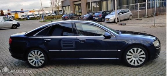 Audi A8 - 4.2 TDI Quattro Exclusive - 1