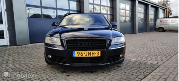 Audi A8 - 4.2 TDI Quattro Exclusive - 1