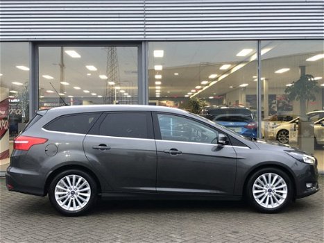 Ford Focus Wagon - 1.5-150PK Ecoboost Titanium Navigatie | Climate Control | Cruise Control | Stoelv - 1