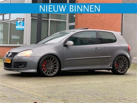 Volkswagen Golf - 2.0 16V FSI Turbo GTI edition 30 - 1