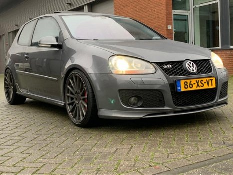 Volkswagen Golf - 2.0 16V FSI Turbo GTI edition 30 - 1