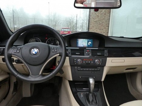 BMW 3-serie Cabrio - 320i High Executive Automaat / Leder / Navi / Dealeronderhouden - 1