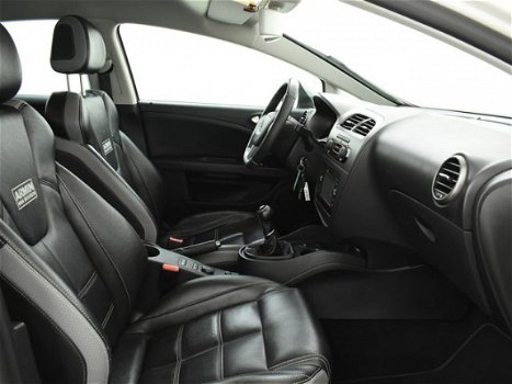 Seat Leon - FR 1.4 TSI 125PK Armin Van Buuren | Leder | Navi | Clima | Cruise | Stoelverwarming - 1