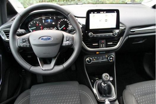 Ford Fiesta - 1.0EB 100PK TITANIUM 5D | NAVIGATION PACK | CAMERA | AUTOM PARKEREN | VOORRUITVERW | C - 1