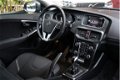 Volvo V40 - D3 150pk Nordic+ | IntelliSafe / Standkachel / On Call / Keyless / Adaptive CC / Botswaa - 1 - Thumbnail