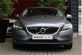 Volvo V40 - D3 150pk Nordic+ | IntelliSafe / Standkachel / On Call / Keyless / Adaptive CC / Botswaa - 1 - Thumbnail