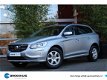 Volvo XC60 - D3 136pk Geartronic Momentum | Park Assist V+A / Stuurverwarming / City Safety / Naviga - 1 - Thumbnail