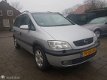 Opel Zafira - 1.8-16V Elegance/7 persoons/airco/trekhaak - 1 - Thumbnail