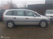 Opel Zafira - 1.8-16V Elegance/7 persoons/airco/trekhaak - 1 - Thumbnail