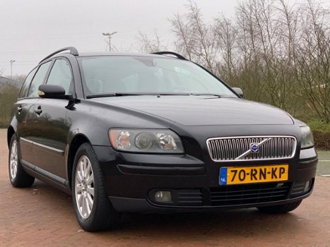 Volvo V50 - 2.4i APK/NAP/NAVI - 1