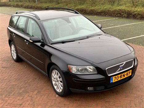 Volvo V50 - 2.4i APK/NAP/NAVI - 1