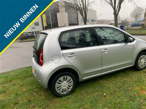 Volkswagen Up! - 1.0 move up BlueM - 1