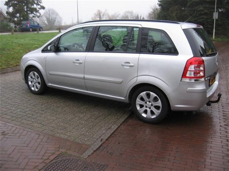 Opel Zafira - 1.8 Temptation - 1