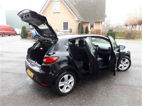 Renault Clio - 1.2 Dynamique AUTOMAAT /NAP/APK/AIRCO/CRUS/NAVI/ZEER GOED /INRUIL MOG - 1