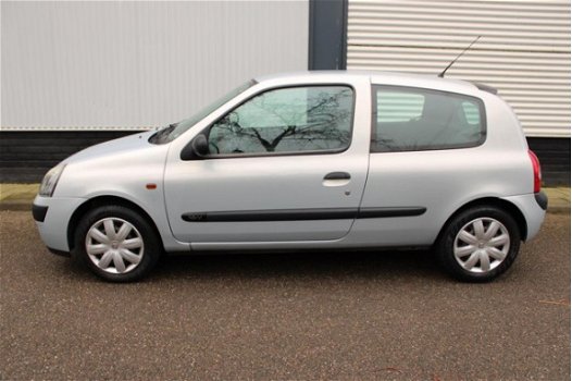 Renault Clio - 1.2-16V Dynamique /AIRCO/NIEUWE APK - 1