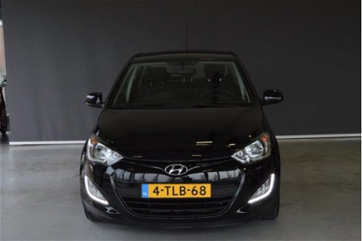 Hyundai i20 - 1.2i Business Edition - 1