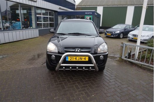 Hyundai Tucson - 2.0i Style World Cup edition RIJKLAARPRIJS incl nw apk/beurt & 6 mnd bovag garantie - 1