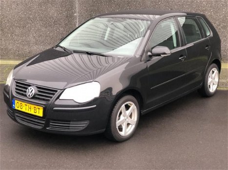 Volkswagen Polo - 1.4-16V Optive - 1